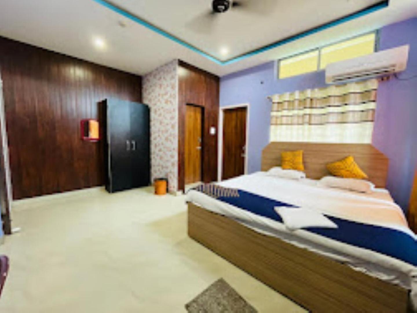 Hotel Royal Palace Bongara Kaharpara Ngoại thất bức ảnh